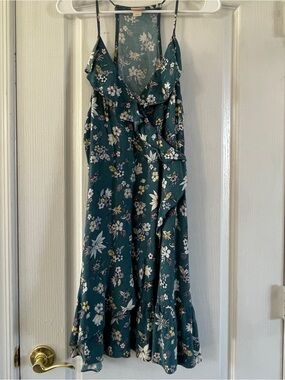 Green Floral Sundress with Ruffle Hem Mossimo size L